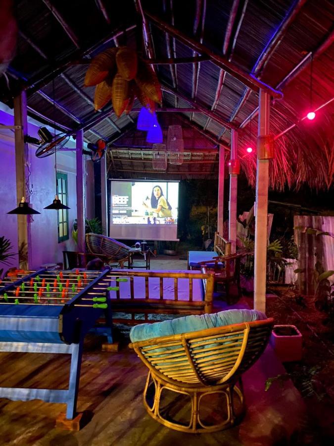 Wanderlust - Beach Side Hoi An An Bàn Exteriör bild